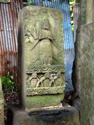 37.八坂神社の庚申塔〜〜’08.08.22写す.jpg